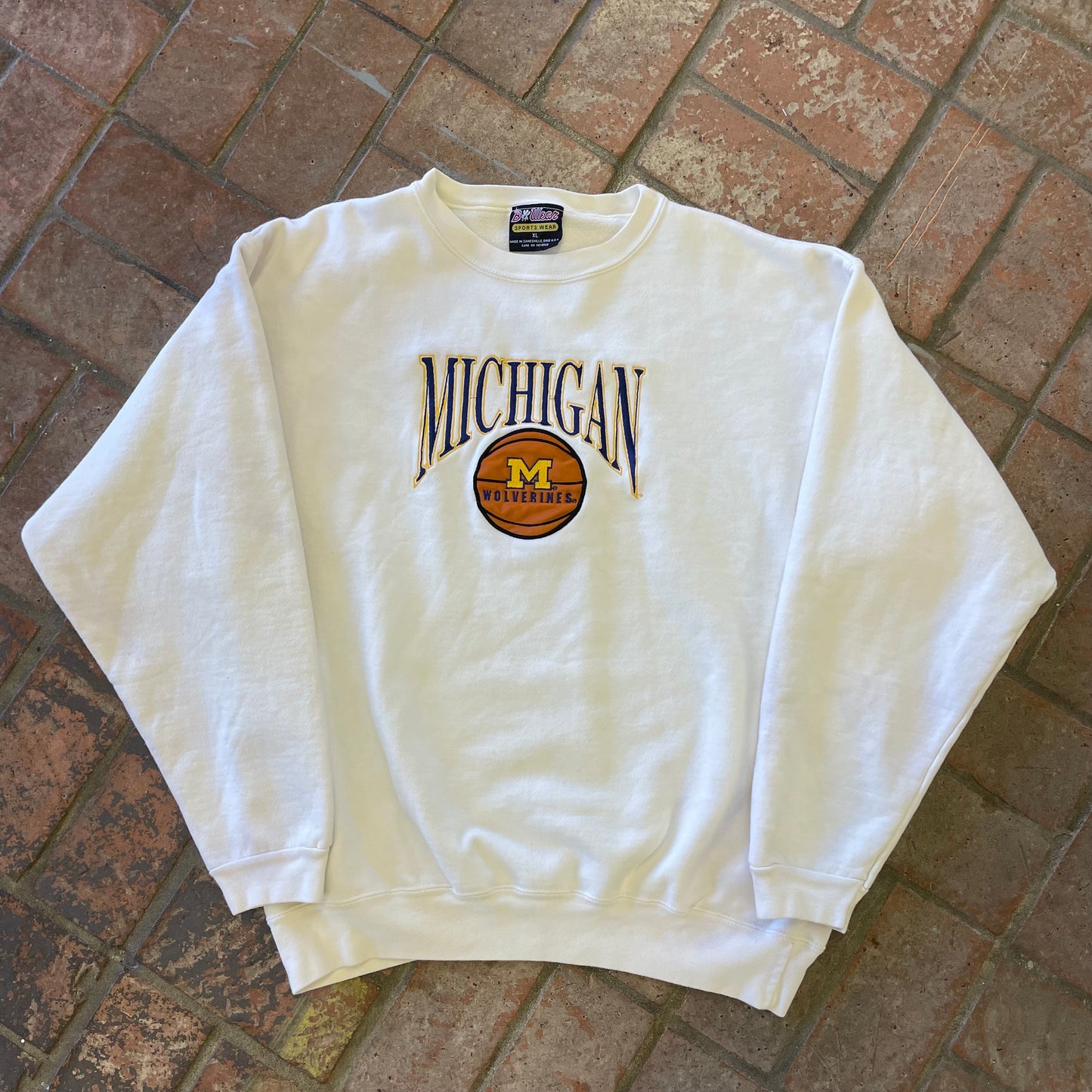 90s Vintage Michigan University Basketball Crewneck