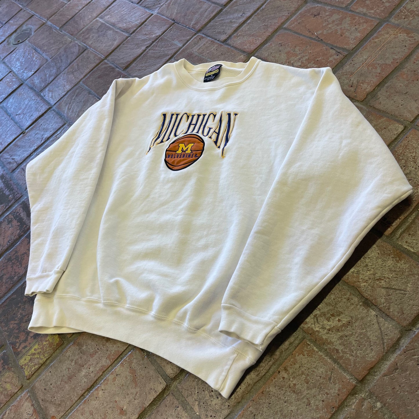 90s Vintage Michigan University Basketball Crewneck